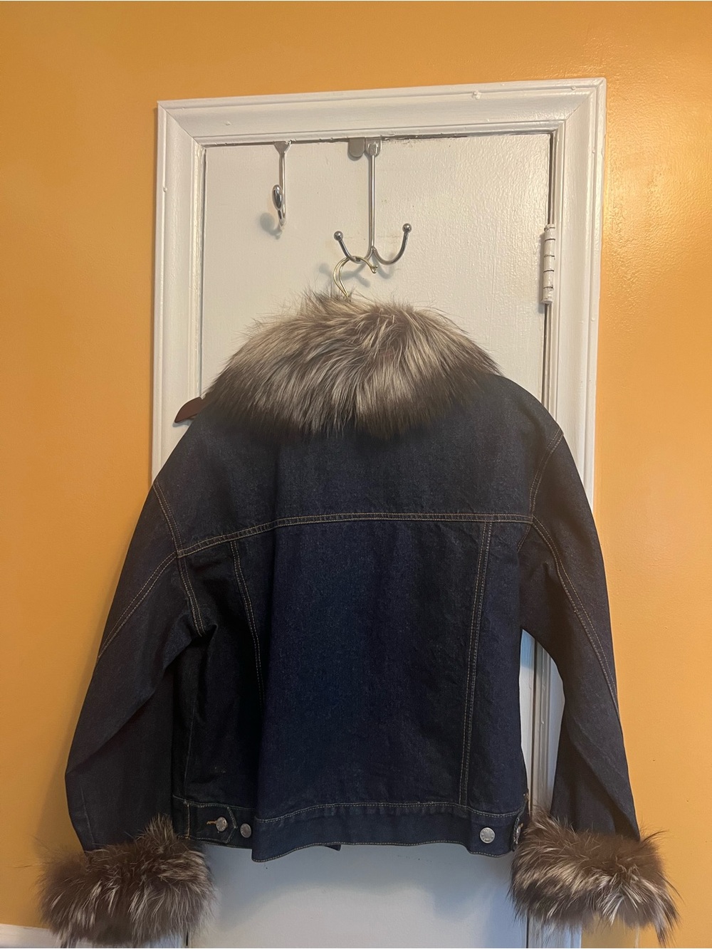 Jacket - Picture 7 of 7